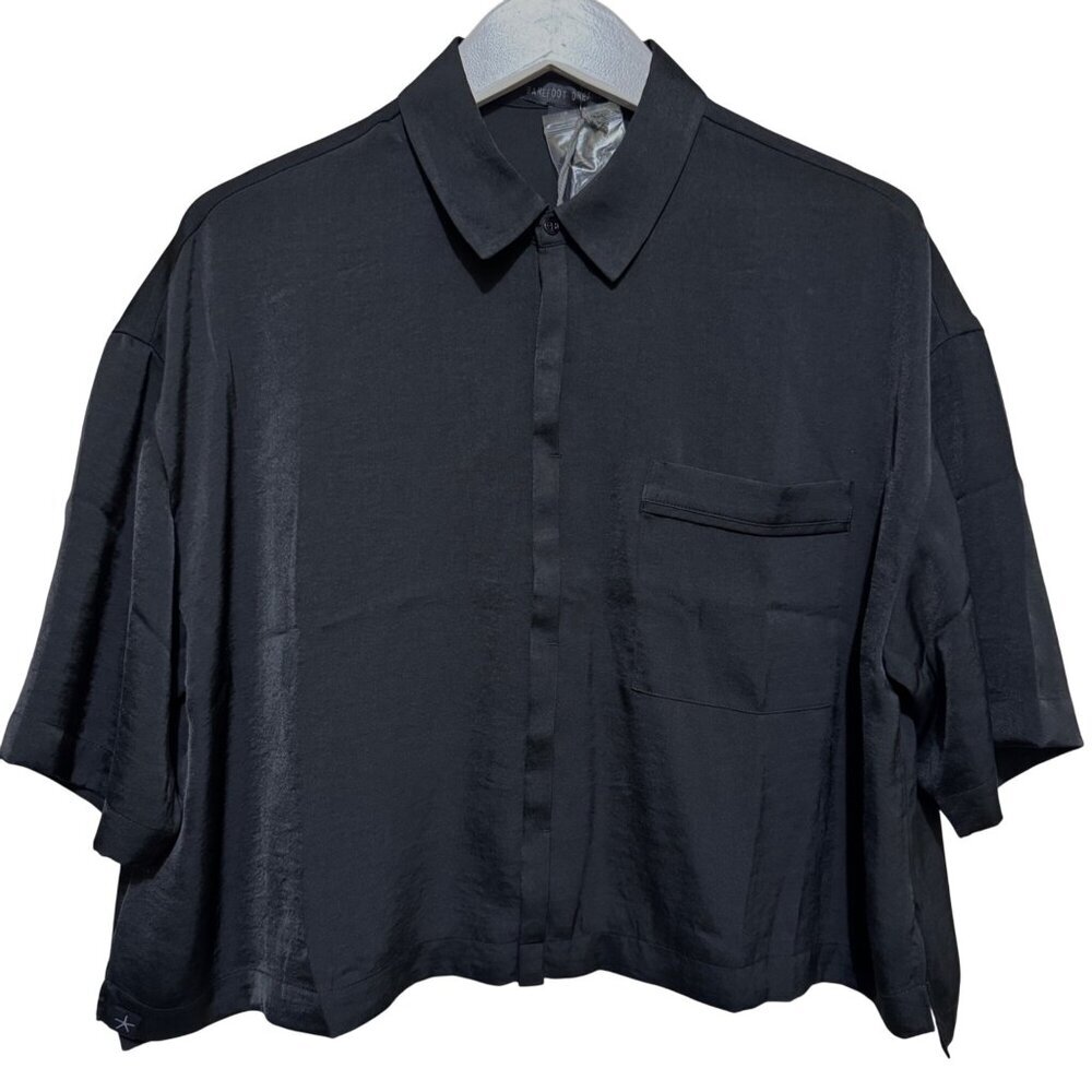 Barefoot Dreams Washed Satin Cropped Dream Shirt-Black-Ret. $118-Womens Size M